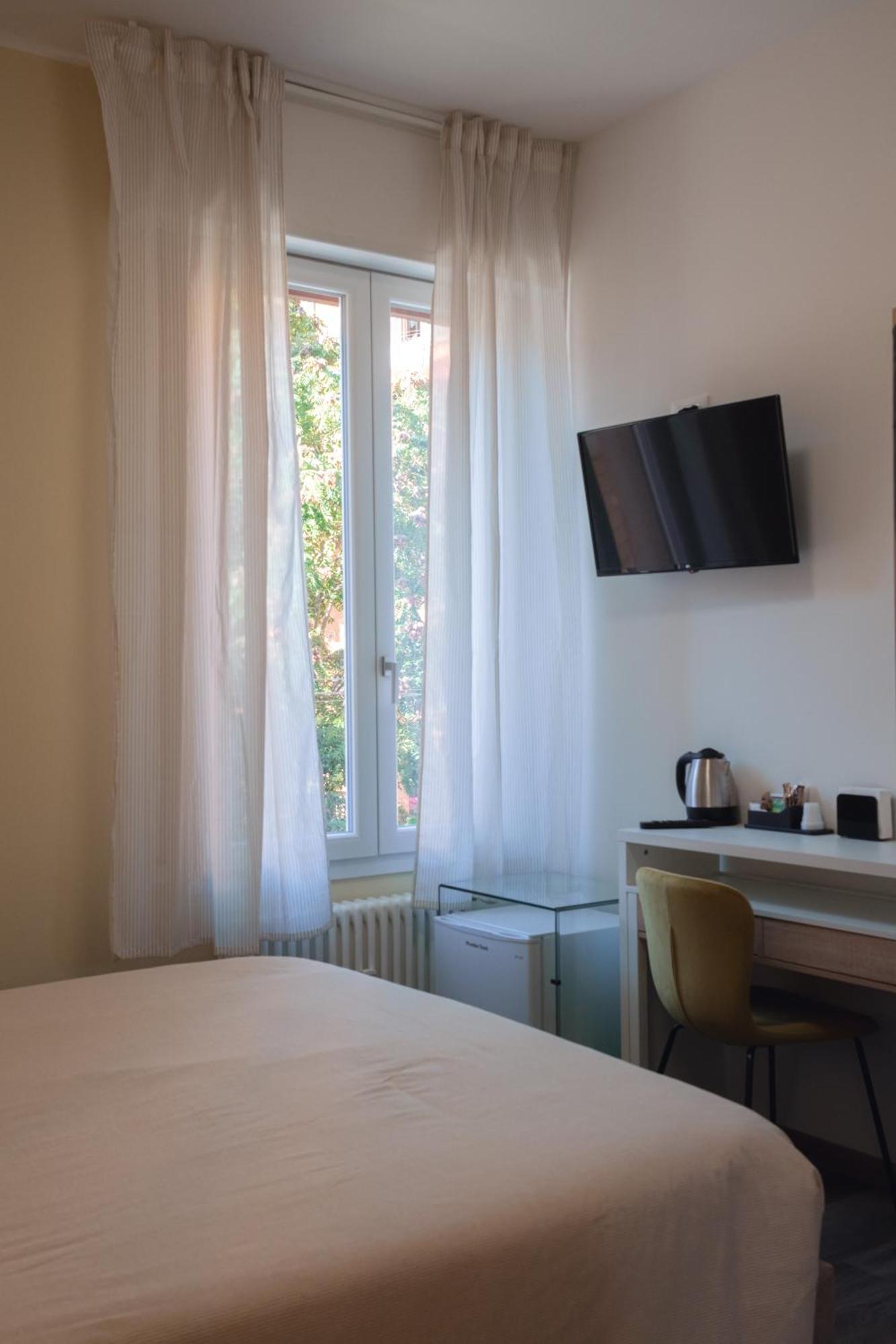 Vikos Lodge Bologna Eksteriør billede